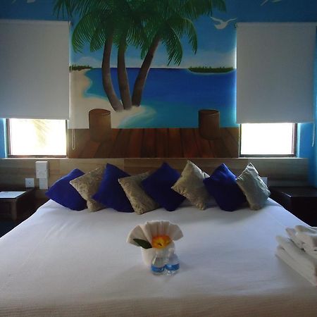 El Acuario Hotel Playa del Carmen Exterior foto