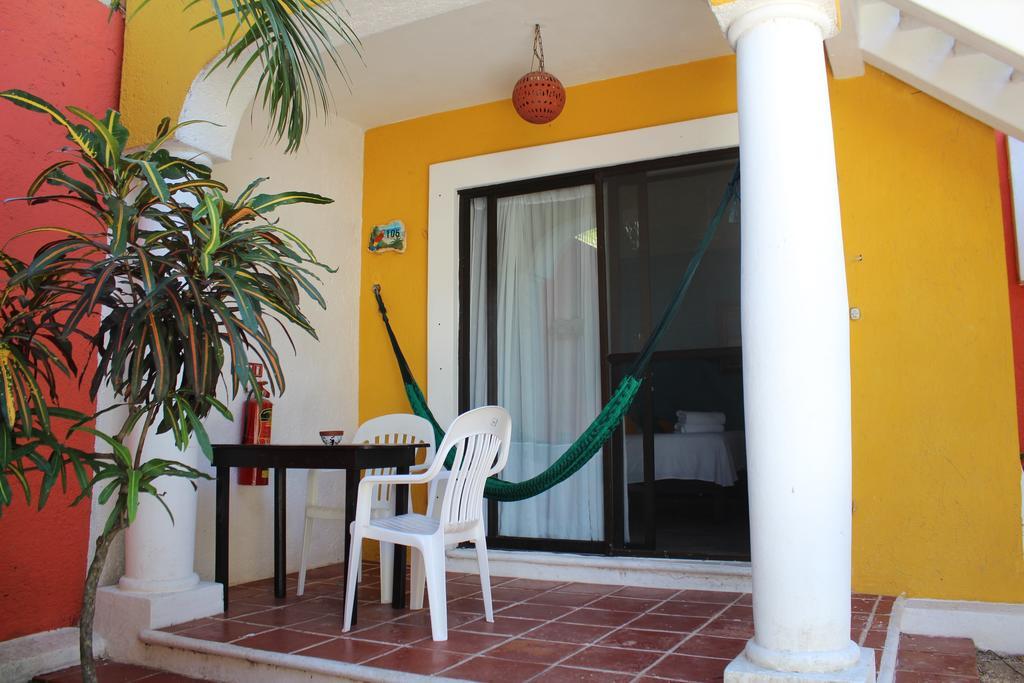 El Acuario Hotel Playa del Carmen Exterior foto