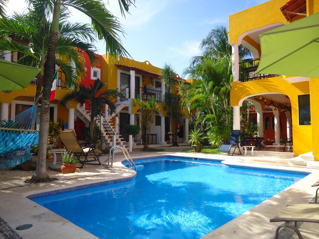 El Acuario Hotel Playa del Carmen Exterior foto